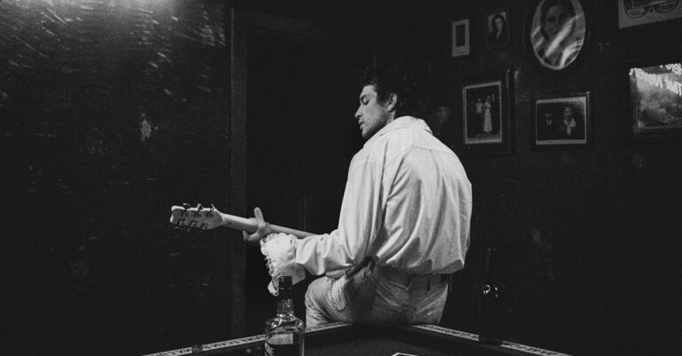 Vyrůstala jsem v sektě. Útěk mě stál vše, ale získala jsem svobodu